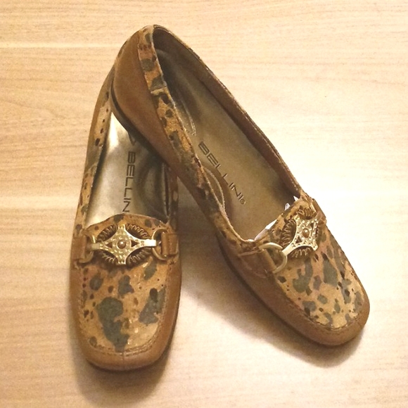 Bellini "Bobcat" Tan Leather Animal Print Loafers in Size 7M - Picture 1 of 12